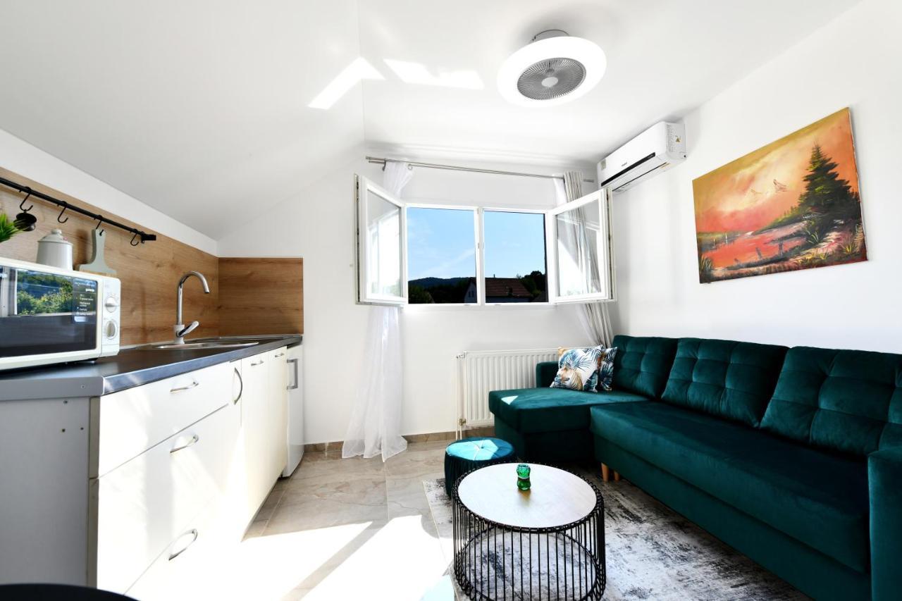 Brium Apartment *