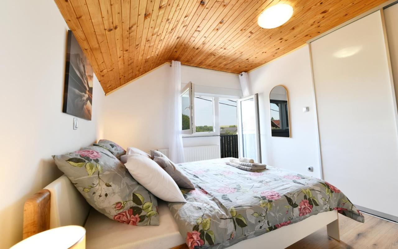 Brium Apartment